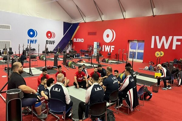 گزینههای سرمربیگری تیم ملی وزنهبرداری چه کسانی هستند؟