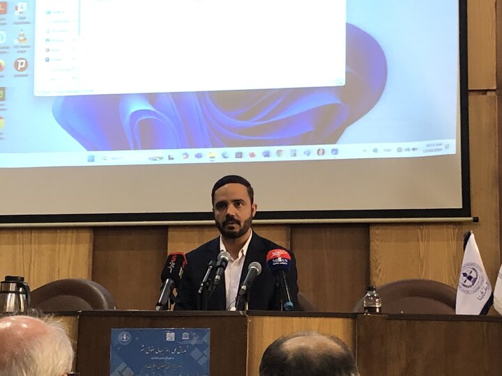 مرکز پژوهشی حقوق اقلیتها افتتاح شد