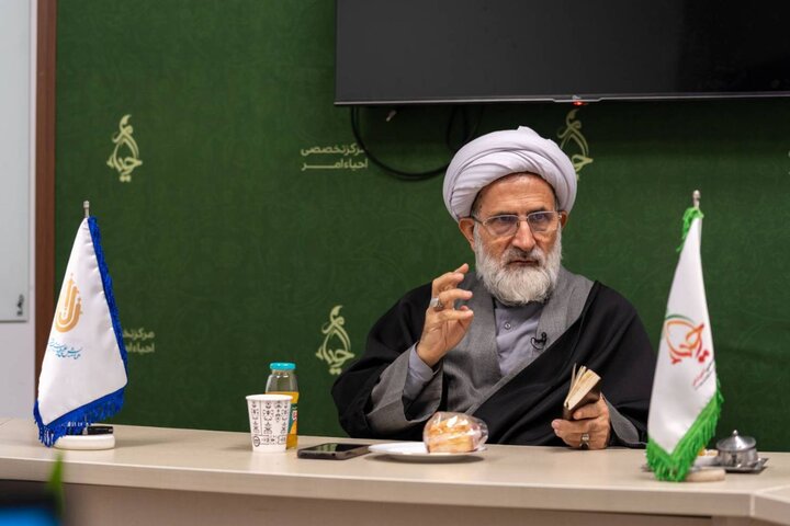 مقتلنویسی ابزاری برای ایجاد همبستگی اجتماعی و تقویت هویت دینی است