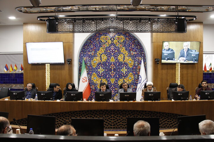 بررسی طرح جامع ساماندهی گلستان شهدا اصفهان با رویکرد معنویتگرا