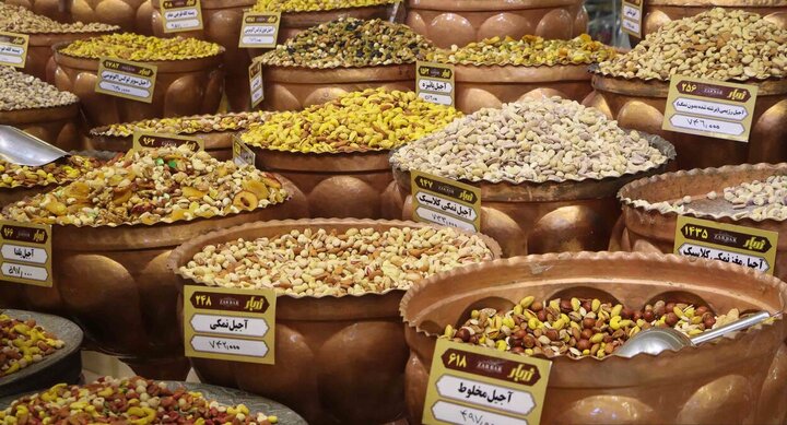 بیرونقی بازار در چلهنشینی اصفهانیها