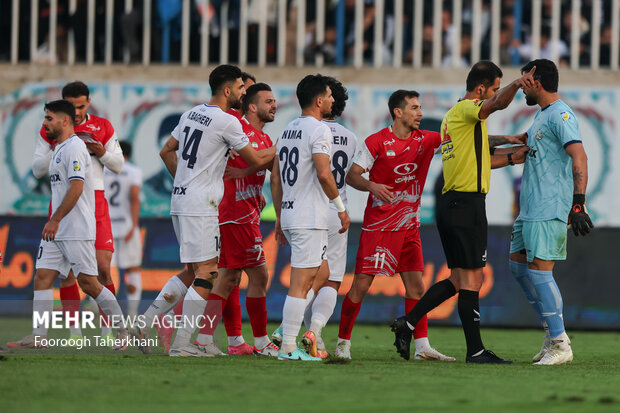 لیگ برتر فوتبال - پرسپولیس و ملوان