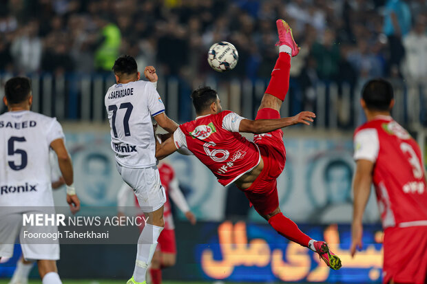 لیگ برتر فوتبال - پرسپولیس و ملوان