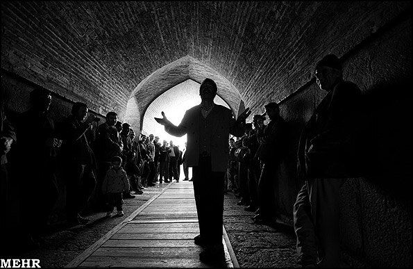 زاینده رود حافظه فرهنگی و عاطفی اصفهان؛ امید در واژهها زنده نگه داشته میشود