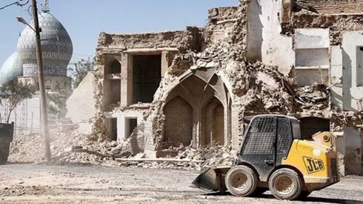 تخریب بافت تاریخی نتیجه کمیتگرایی و ناآگاهی به ریشهها است