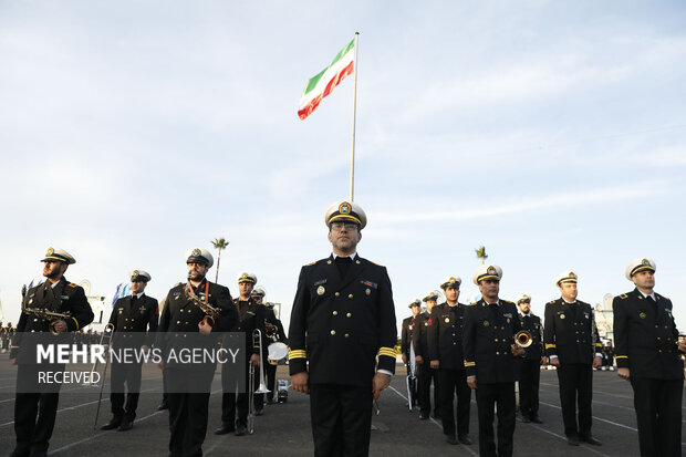 صبحگاه عمومی دانشجویان دانشگاه امام خمینی (ره) نوشهر