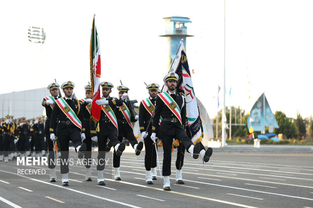 صبحگاه عمومی دانشجویان دانشگاه امام خمینی (ره) نوشهر