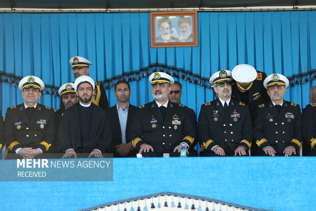 صبحگاه عمومی دانشجویان دانشگاه امام خمینی (ره) نوشهر