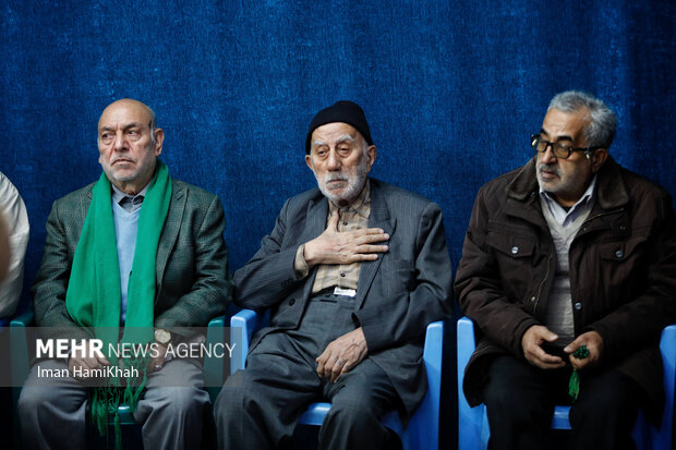 همایش «طلایه داران ادب»در همدان