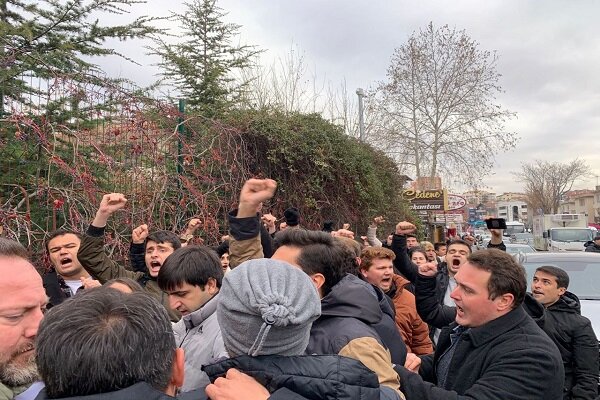 Blinken Türkiye'de protesto edildi