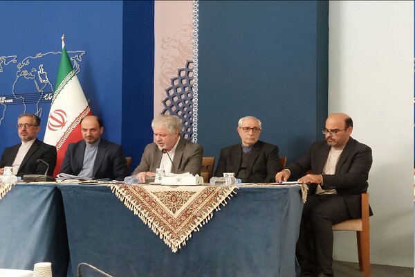 حکیمی: غربیها آشکارا از حقوق بشر سوءاستفاده ابزاری میکنند