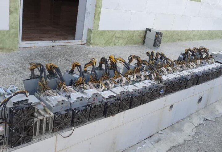 مزرعه استخراج رمزارز در دشتستان از مدار خارج شد مزرعه استخراج رمزارز در دشتستان از مدار خارج شد