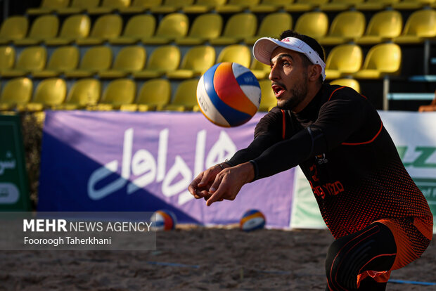 اختتامییه لیگ برتر والیبال ساحلی 18