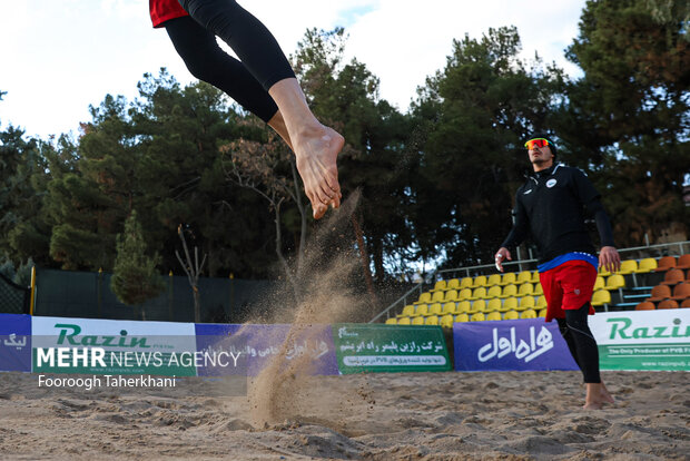 اختتامییه لیگ برتر والیبال ساحلی 15