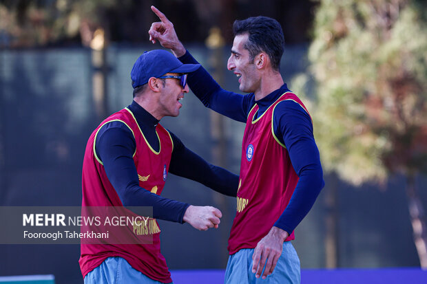 اختتامییه لیگ برتر والیبال ساحلی 44