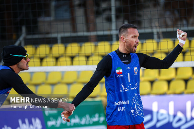 اختتامییه لیگ برتر والیبال ساحلی 48