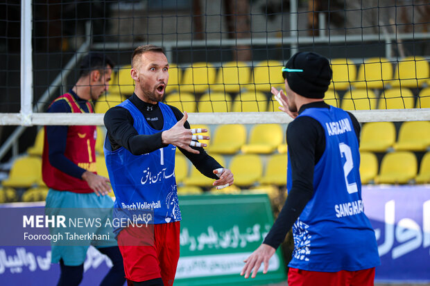 اختتامییه لیگ برتر والیبال ساحلی 50