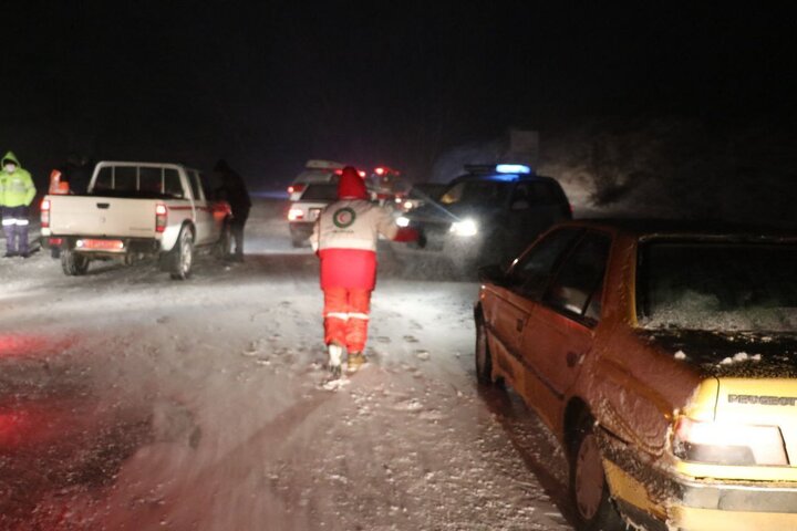 امدادرسانی به ۸۵۰ گرفتار در کولاک برف در خراسان شمالی
