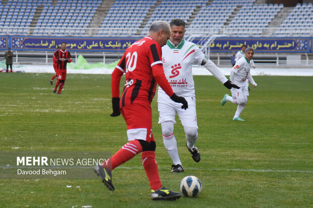 دیدار خیریه فوتبال - منتخب تیم ملی ۹۸ و منتخب خراسان