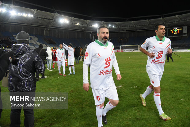 دیدار خیریه فوتبال - منتخب تیم ملی ۹۸ و منتخب خراسان