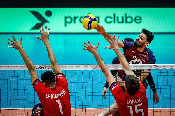 شب درخشش والیبال ایران؛ کسب مدال برنز برای شاگردان عطایی شب درخشش والیبال ایران؛ کسب مدال برنز برای شاگردان عطایی