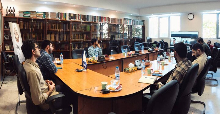 نمایشهای میدانی مذهبی بر خلاف تعزیه عمق هنری لازم را ندارند