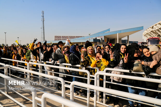 لیگ برتر فوتبال - سپاهان و پرسپولیس