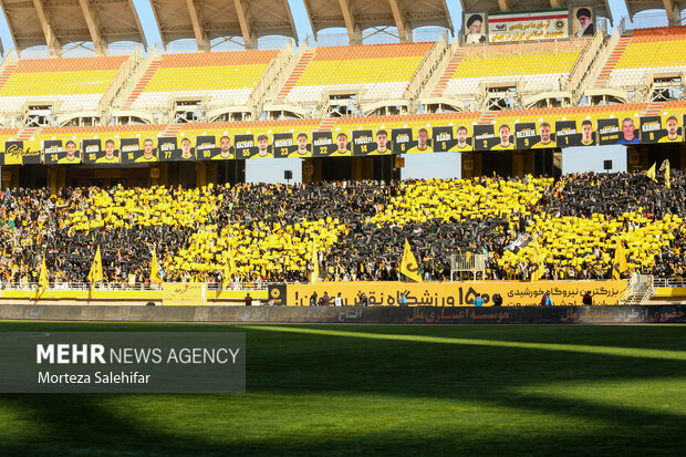 لیگ برتر فوتبال - سپاهان و پرسپولیس