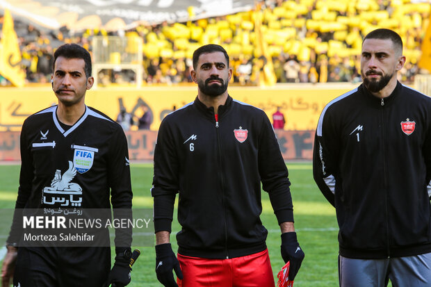 لیگ برتر فوتبال - سپاهان و پرسپولیس