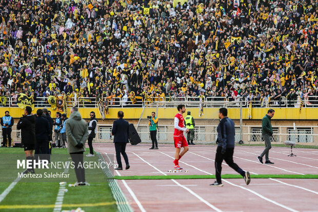 لیگ برتر فوتبال - سپاهان و پرسپولیس