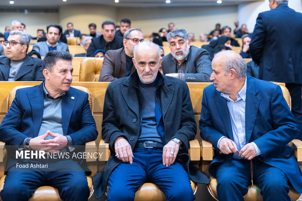 فوتبال یک «پیاتزا» میخواهد
