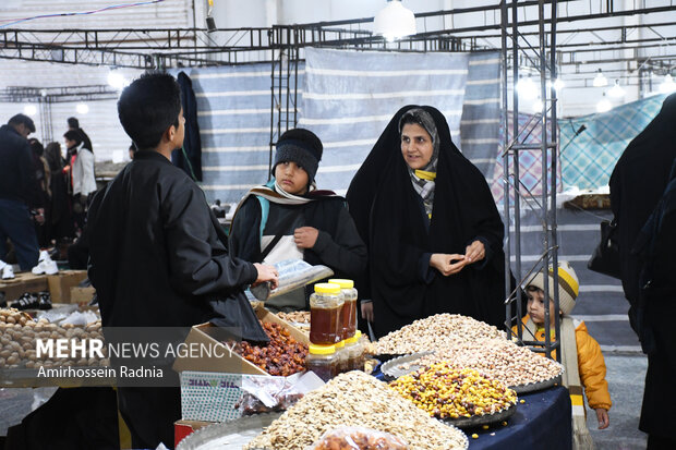 نمایشگاه شب چله در بیرجند