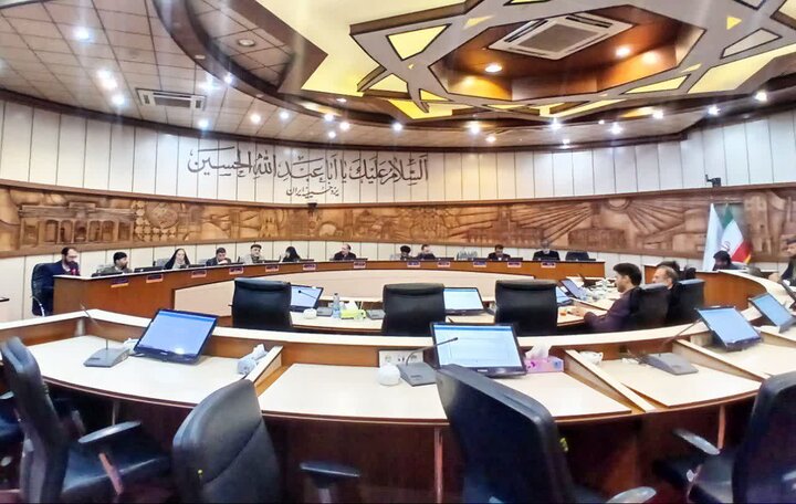 شهرداری یزد پروژهها را نصفه و نیمه راهاندازی نکند