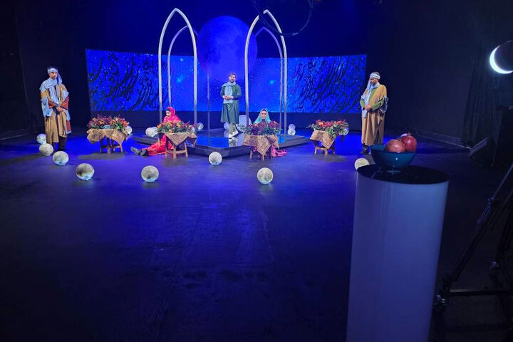 رونمایی از شبکه اینترنتی جام جم در ویژه برنامه یلدا/ موسوی گرمارودی به تلویزیون میآید