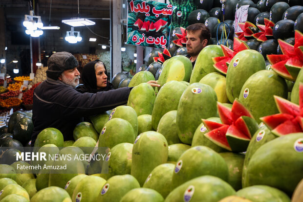 تهران در آستانه یلدا