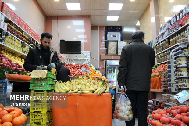 بازار شب یلدا در کرمانشاه