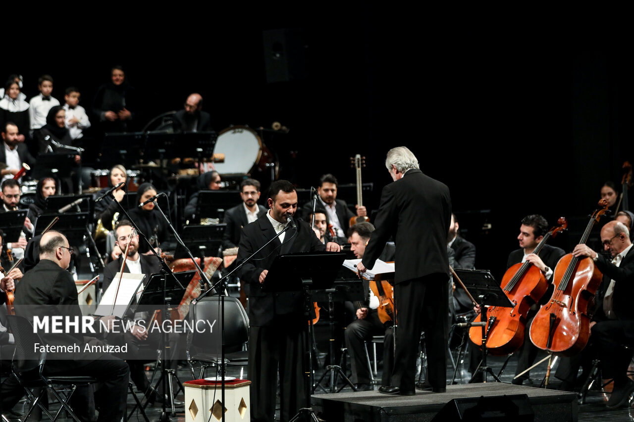 لبخندِ تالار وحدت در کاربردیترین کنسرت ارکستر ملی؛ لطفا به این پیشنهادها فکر کنید