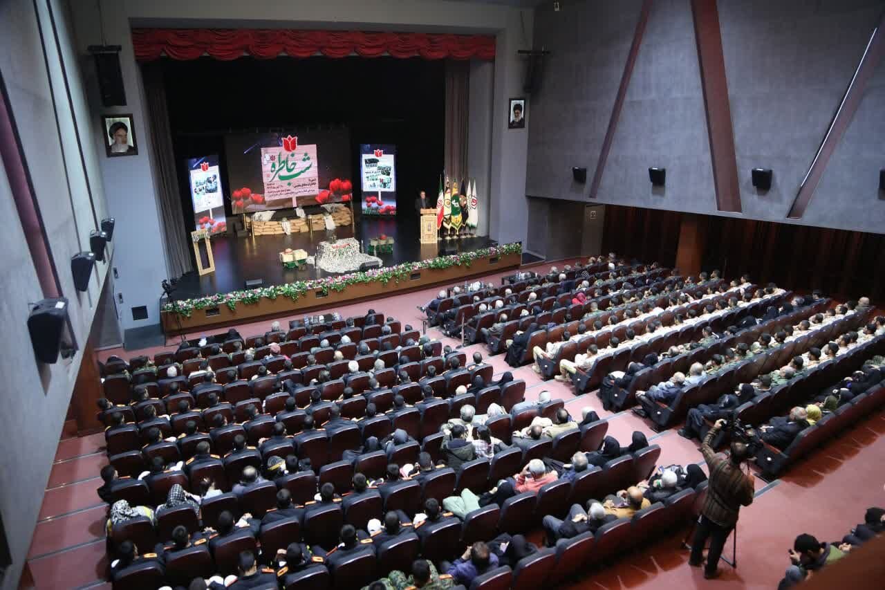 شب خاطره بزرگان کمیته؛ از اولین تیر خلاص در کردستان تا ۱۱ سال اسارت آمریکاییها