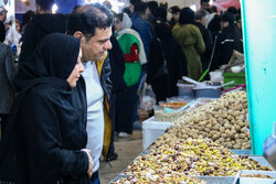 نمایشگاه شب یلدا در کرمانشاه