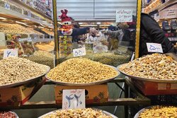 بازار شب یلدای لرستان زیر ذره بین نظارتی