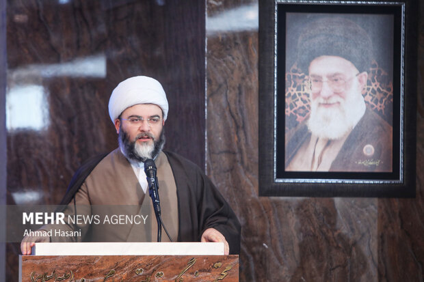 بانوان در گفتمانسازی قرآنی در بطن جامعه نقش بیبدیلی دارند بانوان در گفتمانسازی قرآنی در بطن جامعه نقش بیبدیلی دارند