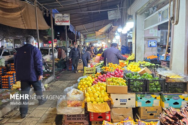 بازار سنتی زنجان در آستانه شب یلدا