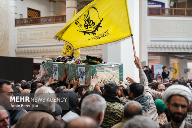 تشییع و خاکسپاری پیکر شهید مدافع حرم تیپ فاطمیون، شهید «میرمحمد احمدی» در شیراز