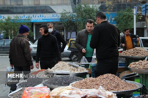 بازار شب یلدا در گرگان