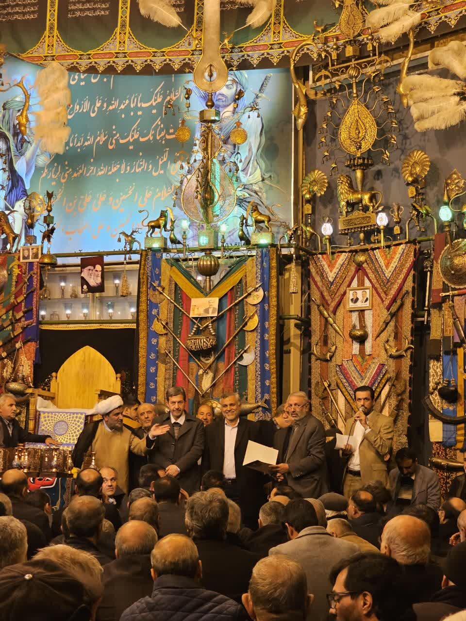 استاندار از هیئات مذهبی اصفهان قدردانی کرد استاندار از هیئات مذهبی اصفهان قدردانی کرد