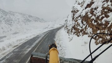 بارش ۲۰ سانتی‌متری برف در گردنه ژالانه