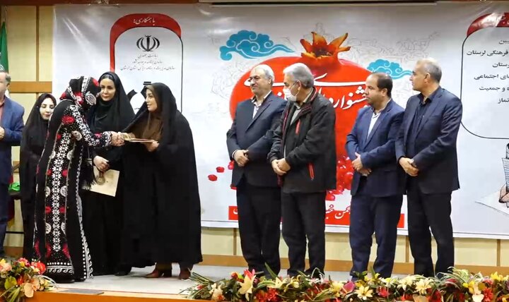 تصاویری از جشنواره «یلدای رسانهای تبیین» در خرمآباد