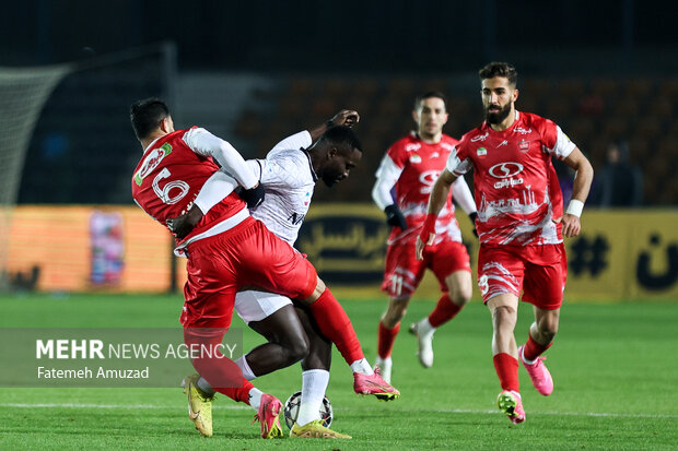 لیگ برتر فوتبال - پرسپولیس و مس