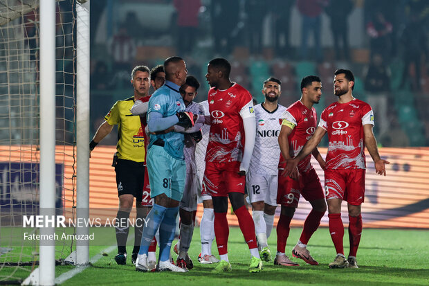 لیگ برتر فوتبال - پرسپولیس و مس