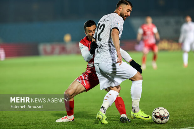 لیگ برتر فوتبال - پرسپولیس و مس